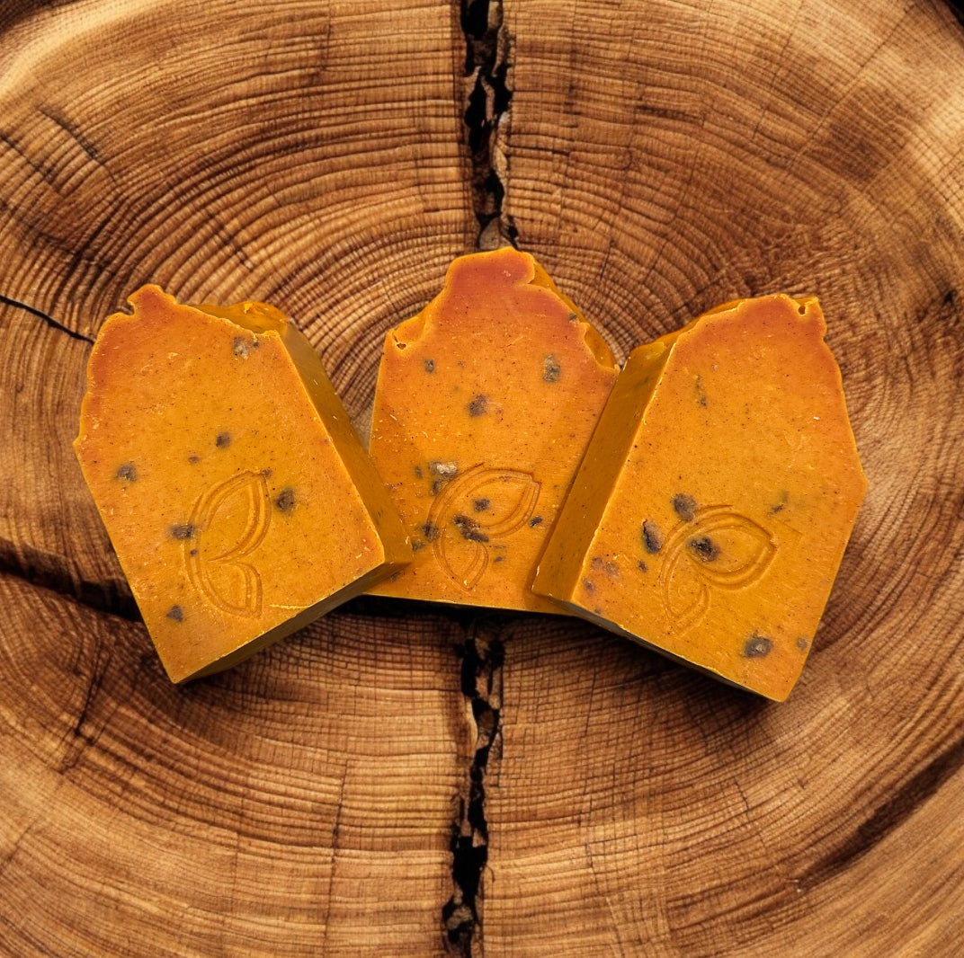 TURMERIC & AFRICAN BLACK SOAP