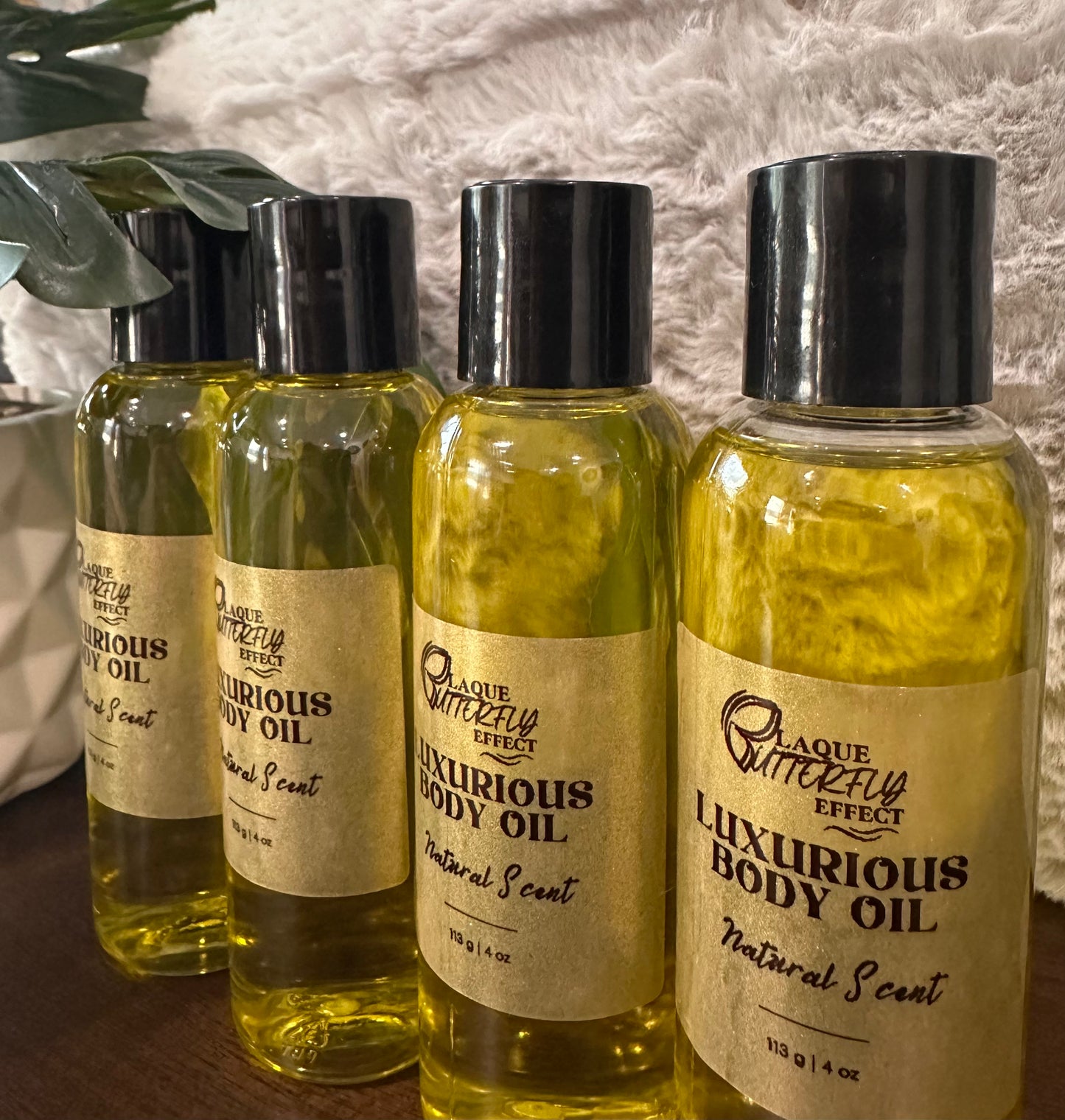 LUXURIOUS BODY OIL